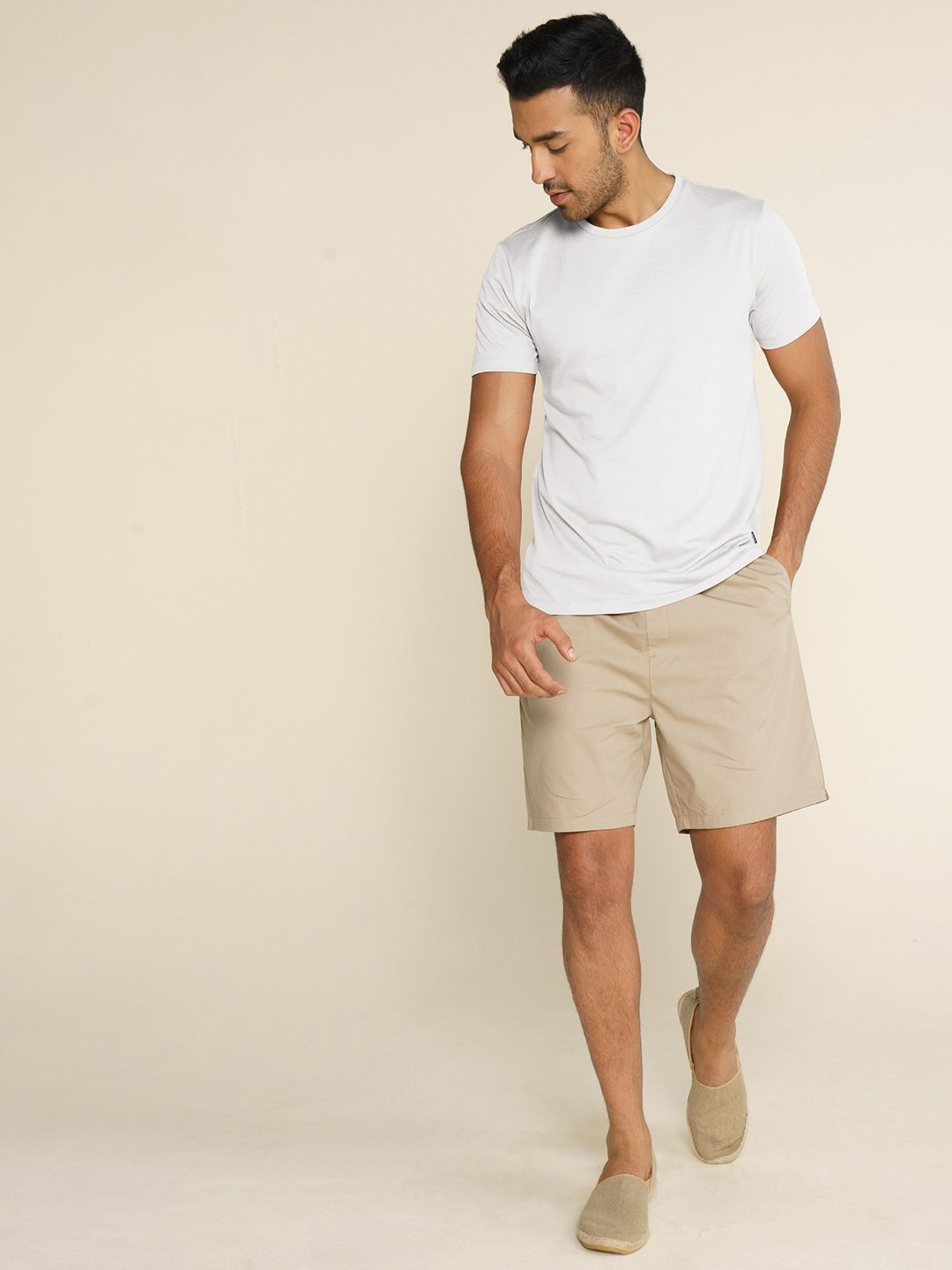 Solid Pure Cotton White T shirts for Man